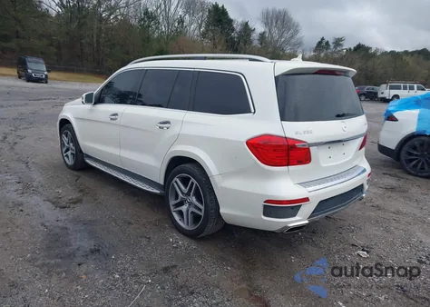2015 Mercedes-Benz Gl 550 4Matic z USA, uszkodzony, nr VIN 4JGDF7DE5FA447016